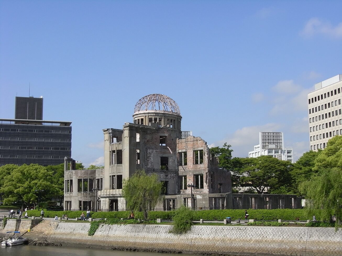 暑い夏の記憶　＜HIROSHIMA＞